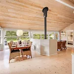 Friederike - 300m From The Sea By Interhome Jerup
